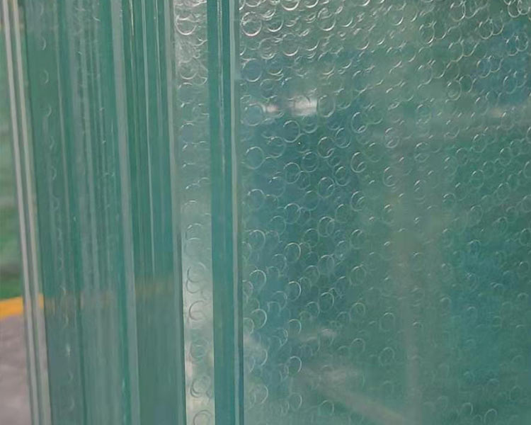 山西鑫银海公司简述，太原钢化玻璃的结构是什么？